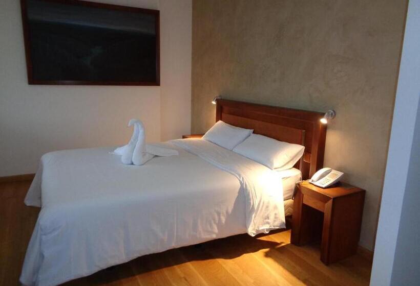 غرفة قياسية, Villa De Betanzos