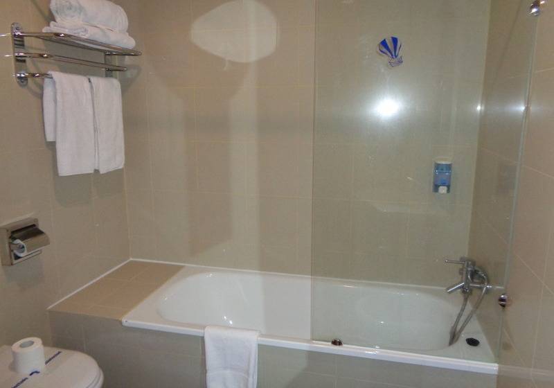 غرفة قياسية, Villa De Betanzos