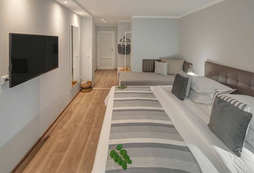 独立房间带夫妻标准床, Waterman Svpetrvs Resort  All Inclusive