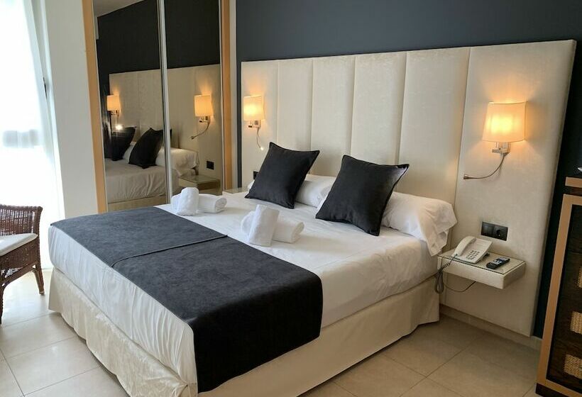 标准工作室, On Family Islantilla