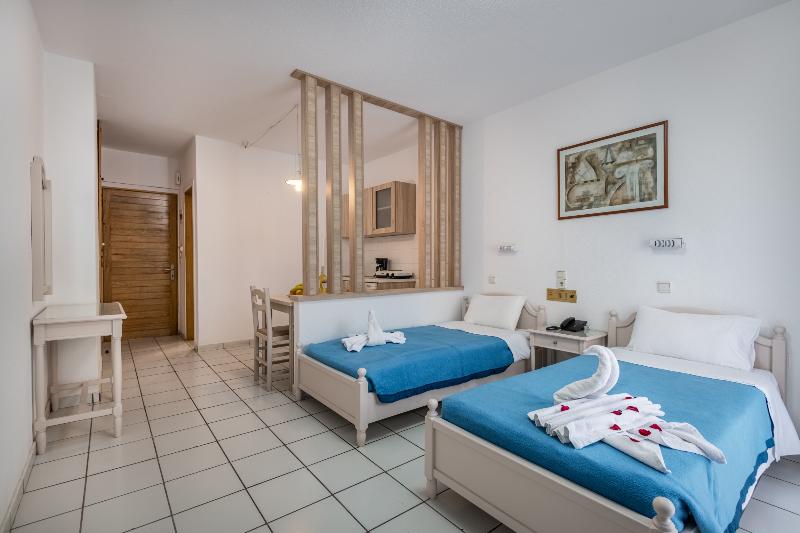 スタンダードスタジオ, Angela