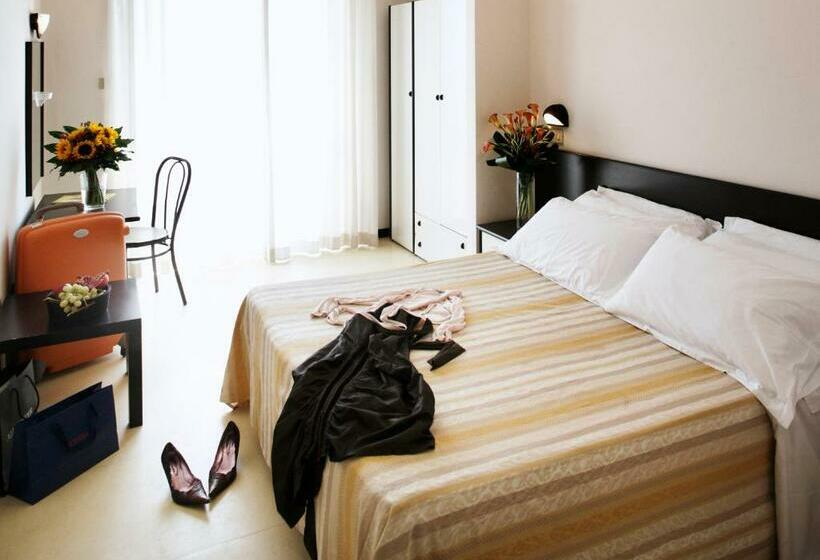 اتاق استاندارد با بالکن, Airone