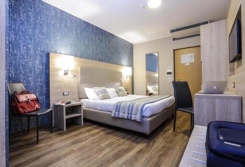 标准三人间, Alma Di Alghero