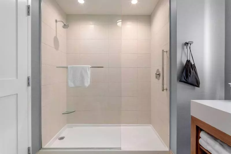 اتاق سوپریور, Baumanburi Hotel Patong