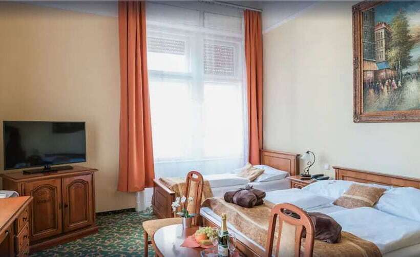 标准三人间, City Hotel Unio Superior