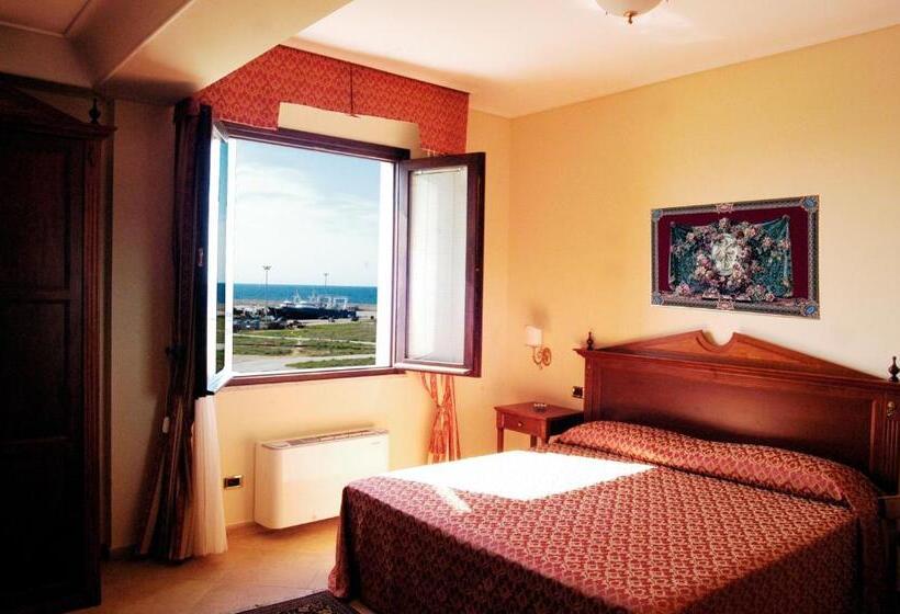 غرفة قياسية, D Angelo Palace