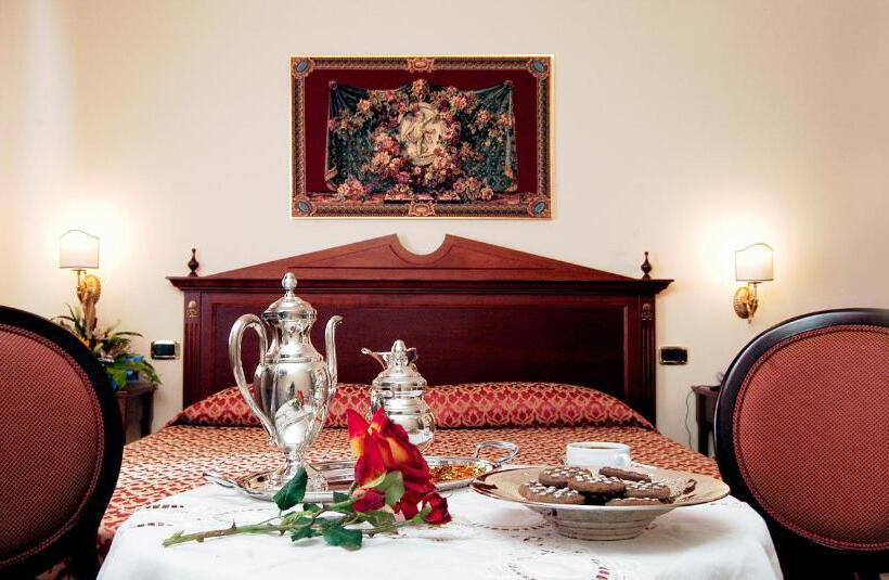 غرفة قياسية, D Angelo Palace