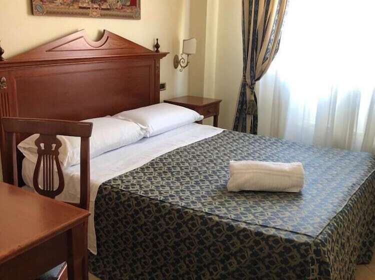 Standardrum, D Angelo Palace