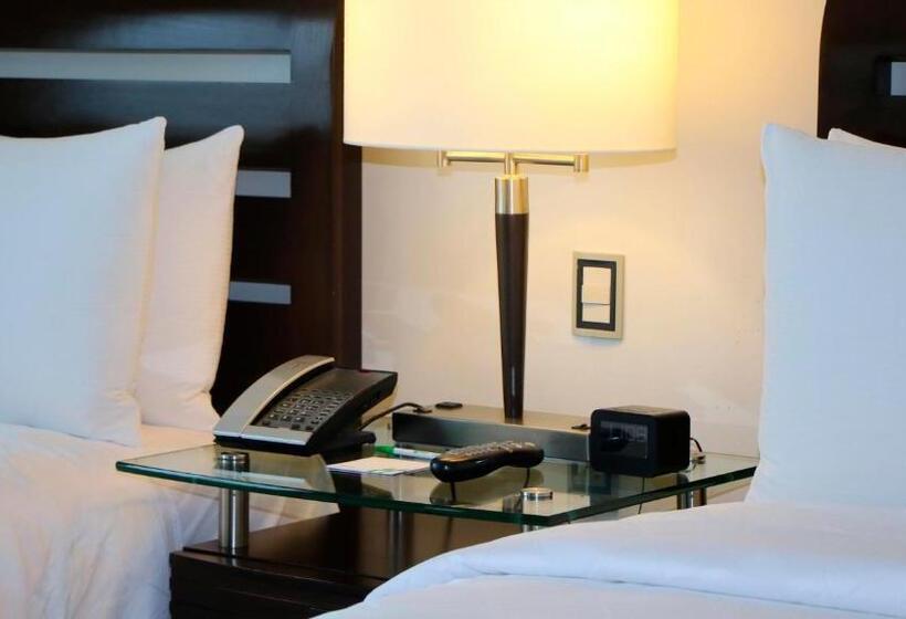 اتاق استاندارد با 2 تخت دوبل, Holiday Inn   Villahermosa Aeropuerto, An Ihg