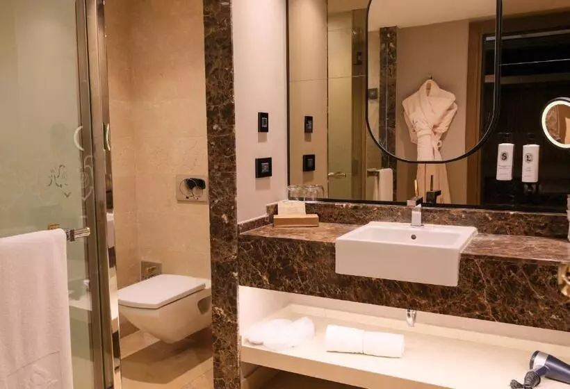Superior Room King Size Bed, Kempinski Hotel The Dome Belek