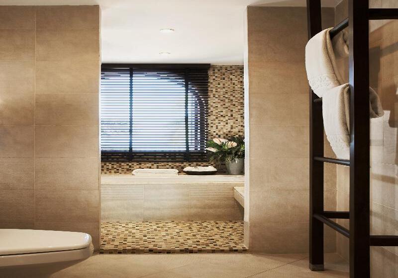 디럭스 룸, Rawi Warin Resort And Spa Sha Extra Plus