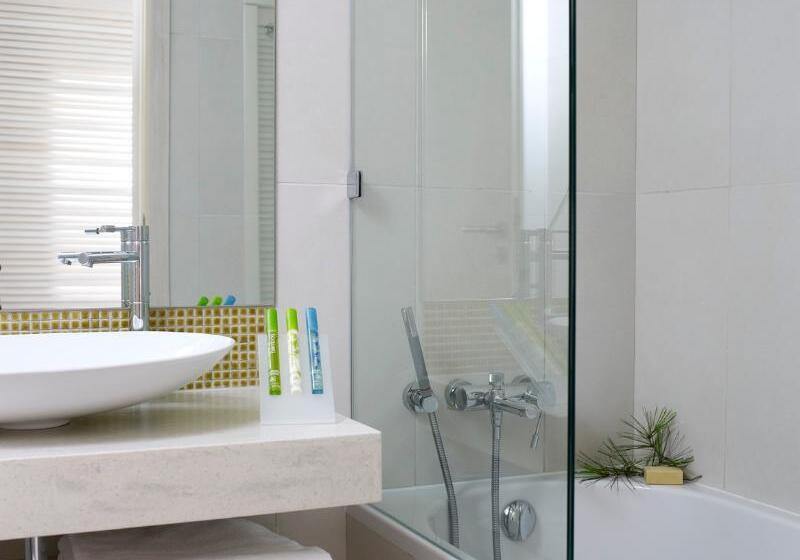 Номер Deluxe, Sirene Blue Luxury Beach Resort