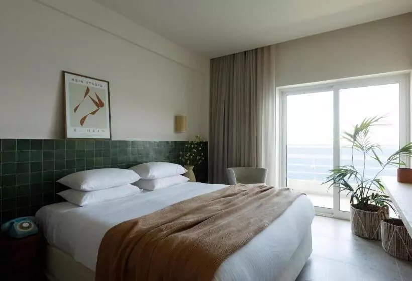 اتاق اجرایی, Sirene Blue Luxury Beach Resort