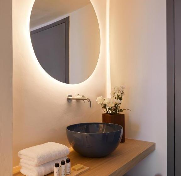 اتاق اجرایی, Sirene Blue Luxury Beach Resort