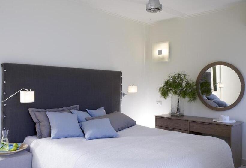 سوییت لوکس, Sirene Blue Luxury Beach Resort