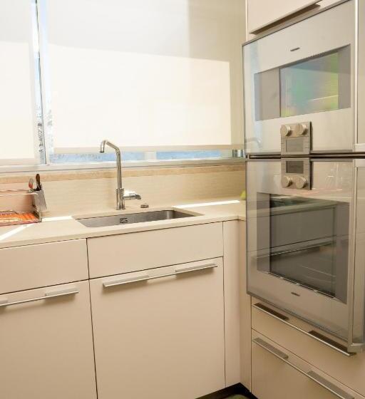 ویلای 1 خوابه با چشمانداز دریا, Sirene Blue Luxury Beach Resort