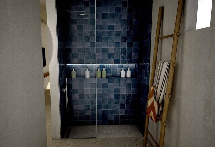 اتاق اجرایی, Sirene Blue Luxury Beach Resort