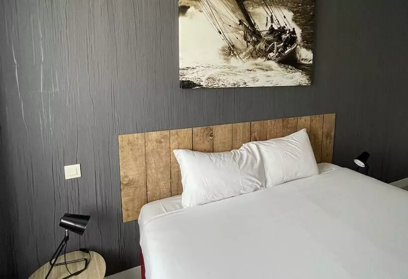 スタンダードルーム, The Originals City, Hôtel La Saulaie, Saumur Ouest