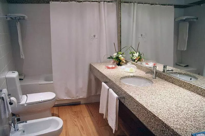 Quarto Triplo Standart, Turismo De Trancoso
