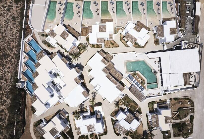 סוויטה נוף לים, Andronis Minois