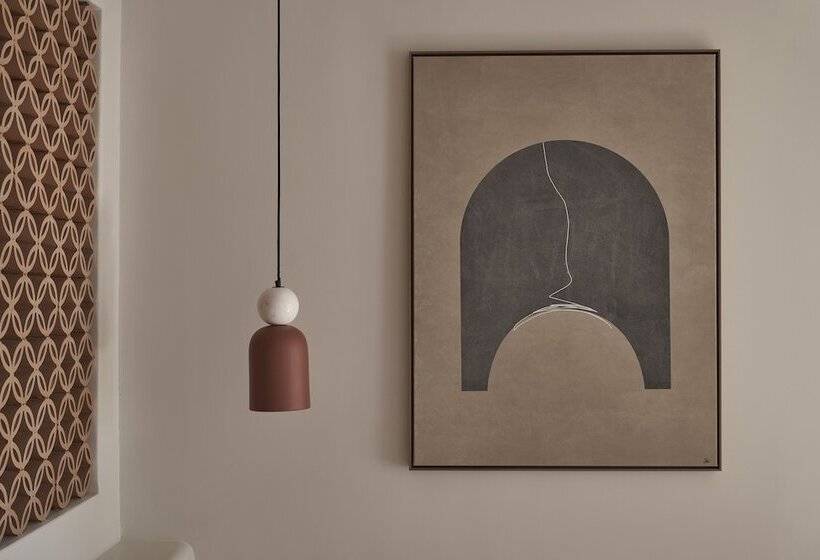 סוויטה עם בריכה, Andronis Minois