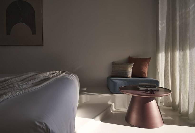 סוויטה צדדית נוף לים, Andronis Minois