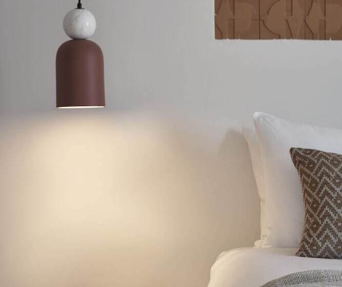 סוויטה דלוקס, Andronis Minois