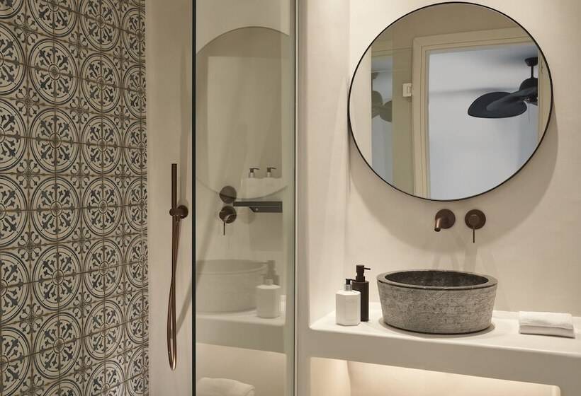 סוויטה צדדית נוף לים, Andronis Minois