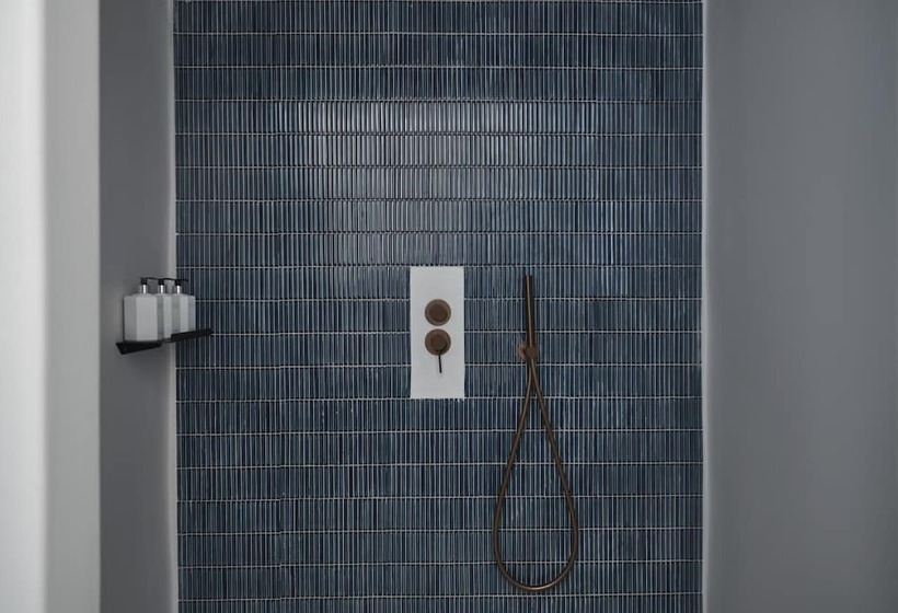 סוויטה נוף לים, Andronis Minois