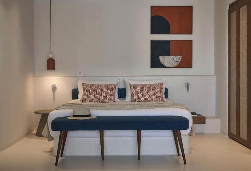 סוויטה נוף לבריכה, Andronis Minois