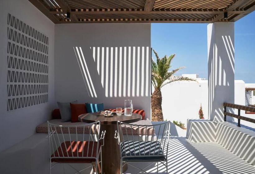 סוויטה צדדית נוף לים, Andronis Minois