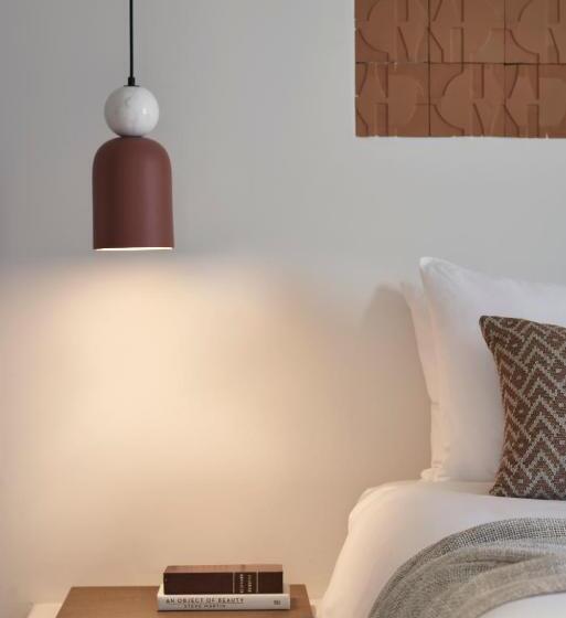 סוויטה דלוקס, Andronis Minois