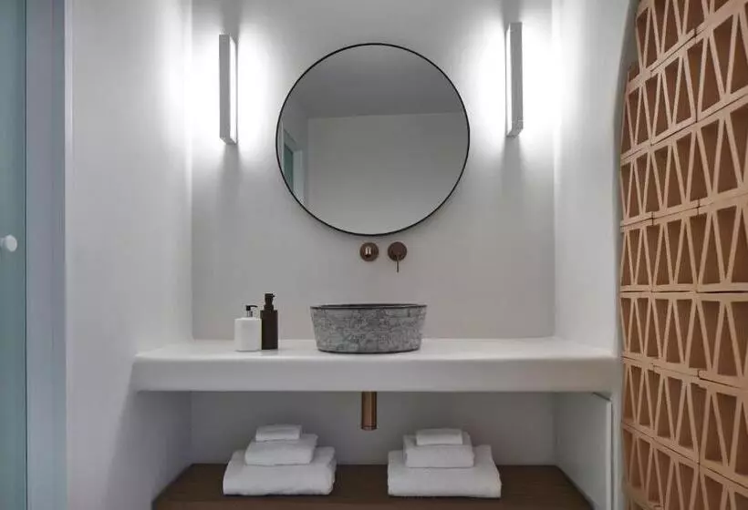 Suite with Pool, Andronis Minois