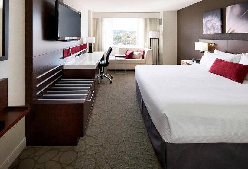 غرفة قياسية سرير مزدوج, Delta Hotels By Marriott Fredericton