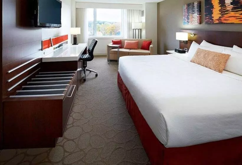 اتاق استاندارد با تخت دوبل, Delta Hotels By Marriott Fredericton