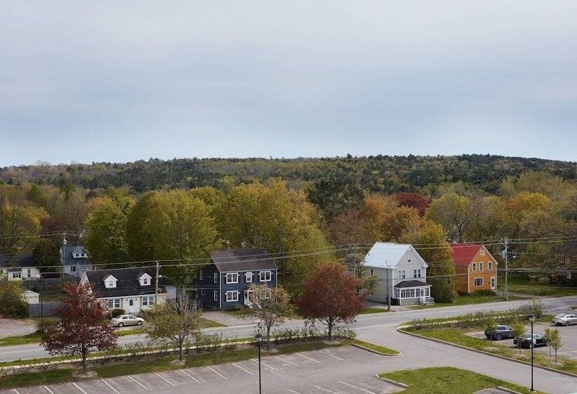 ２ダブルベッドのスタンダードルーム, Delta Hotels By Marriott Fredericton