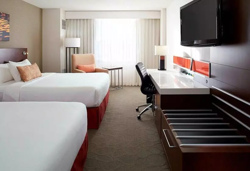 اتاق استاندارد با 2 تخت دوبل, Delta Hotels By Marriott Fredericton
