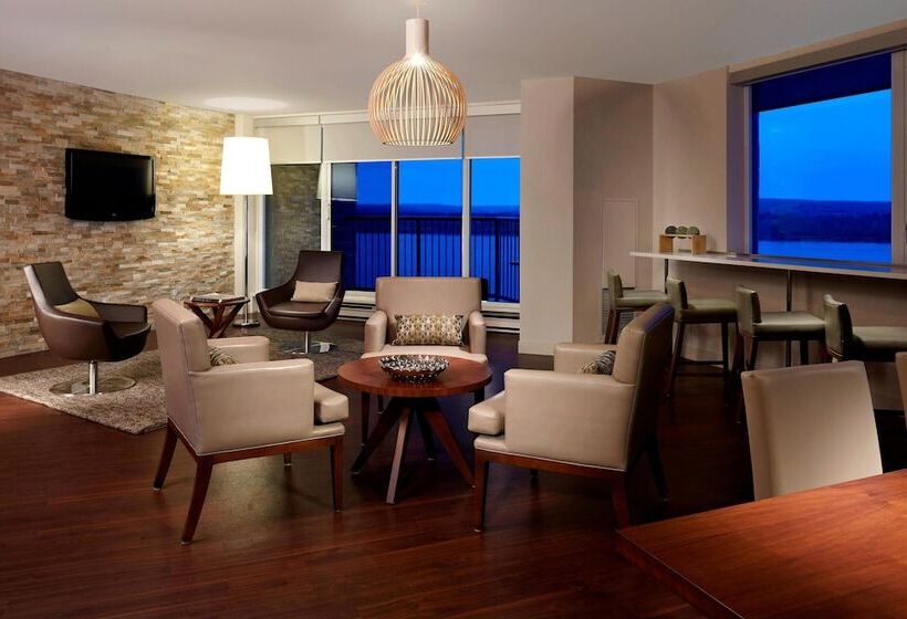 غرفة قياسية سرير مزدوج, Delta Hotels By Marriott Fredericton