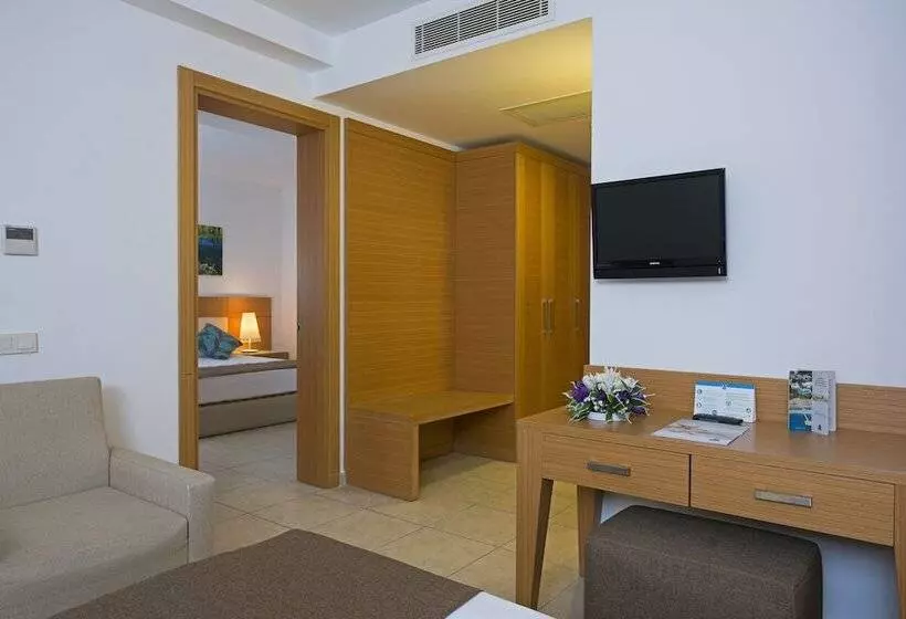 Superior-perhehuone, Club Kastalia Holiday Village   All Inclusive