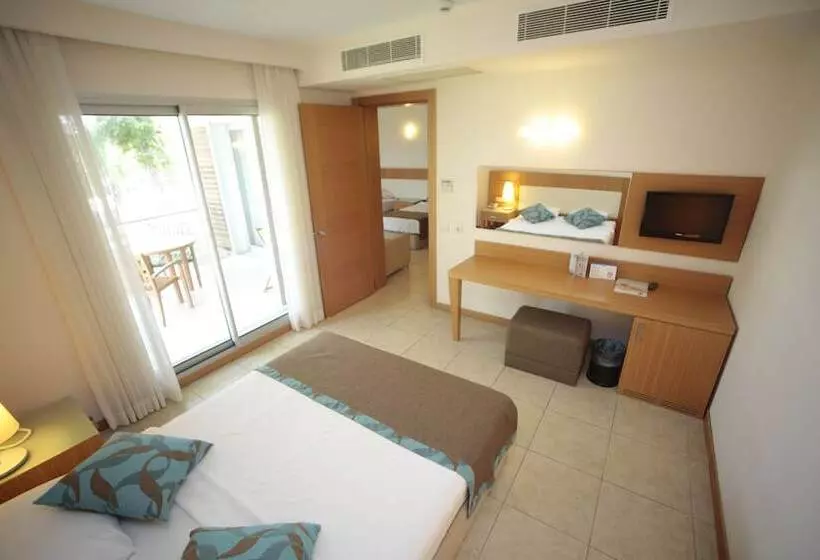 Superior-perhehuone, Club Kastalia Holiday Village   All Inclusive