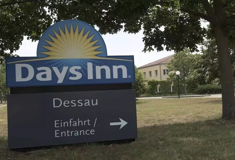 スタンダードトリプルルーム, Days Inn Dessau