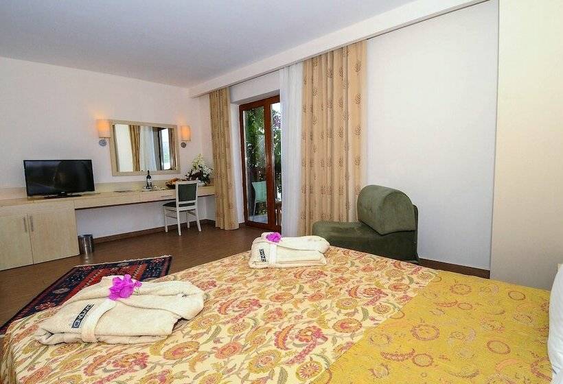 Номер Стандарт Вид на Сад, Diamond Of Bodrum