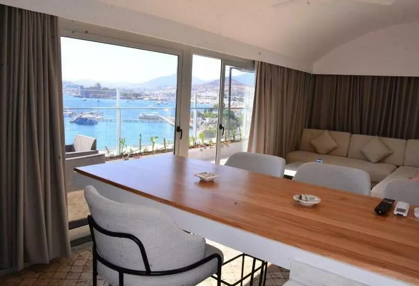 Deluxe Suite Sea View, Diamond Of Bodrum
