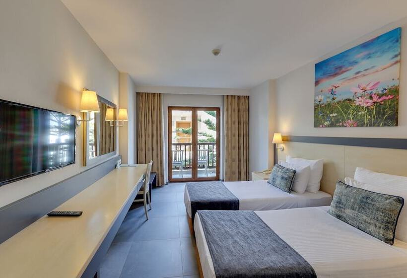 Номер Стандарт Вид на Сад, Diamond Of Bodrum