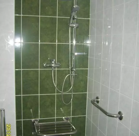 エコノミールーム, Euro