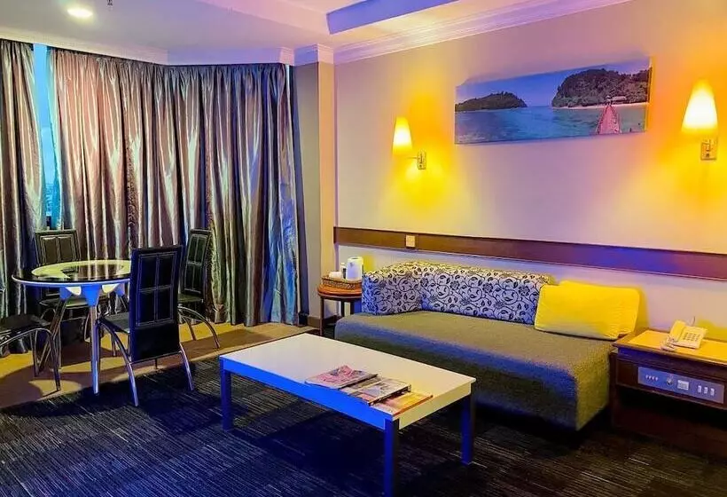 سوییت جونیور, Grand Crystal Kedah