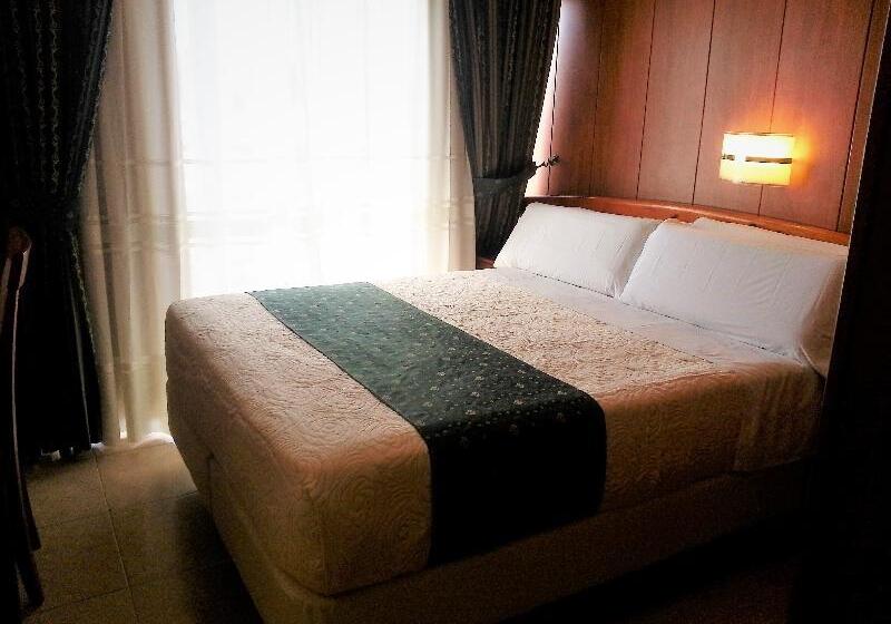 Номер Deluxe, Grand Crystal Kedah