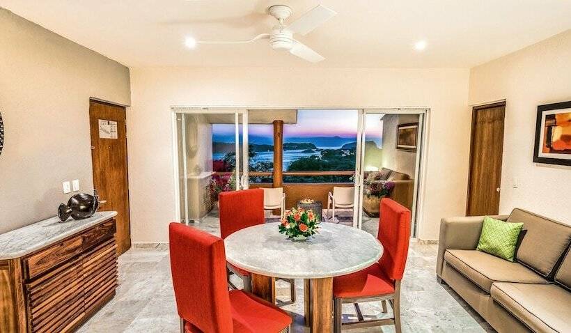 جناح جونيور, Las Brisas Huatulco