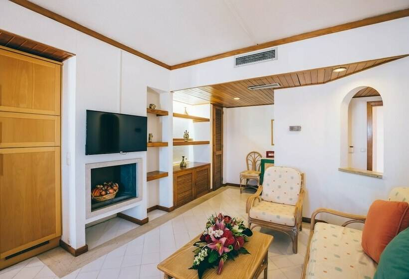 Апартаменты Deluxe 1 Спальня, Muthu Oura Praia
