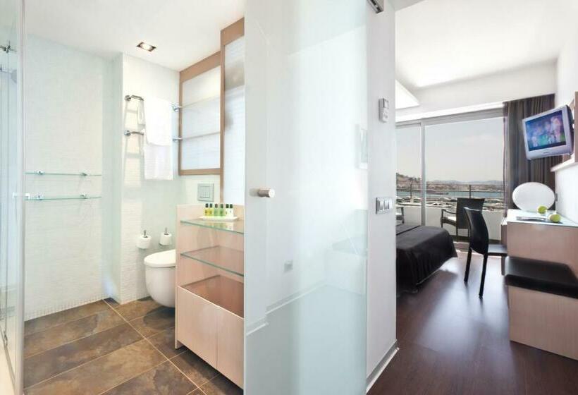 اتاق لوکس با چشم‌انداز دریا, Ocean Drive Ibiza